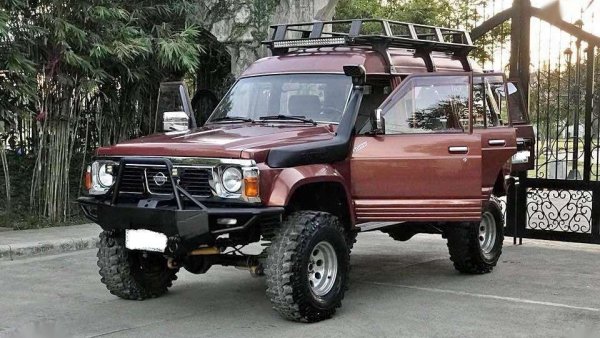 1995 Nissan Patrol 4x4 5-Speed for sale on BaT Auctions - sold for $17,000  on October 5, 2022 (Lot #86,421)