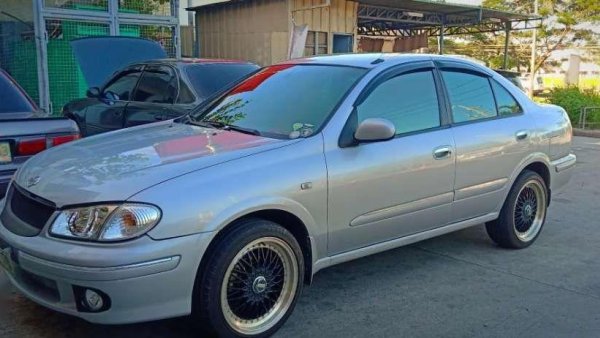 nissan sentra exalta 2002