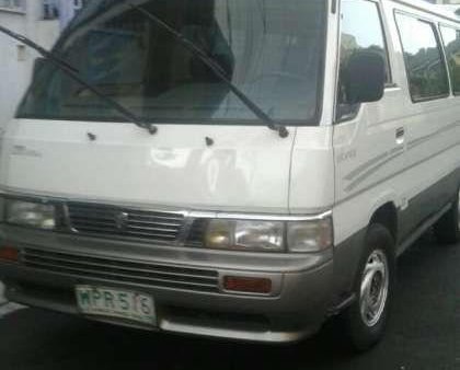  Comprar Nissan Urvan 2000 en venta en Filipinas