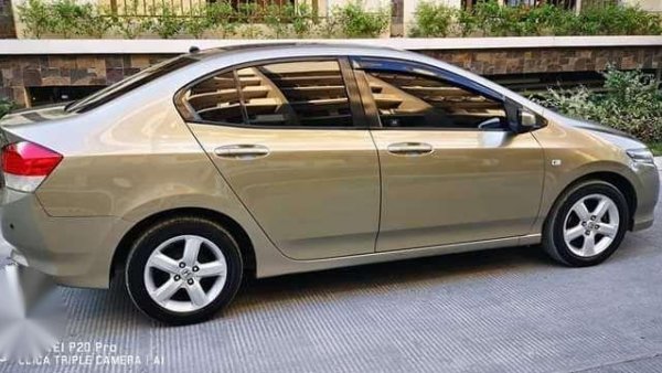 Used 2011 Honda City 20112014 V MT CNG Compatible for sale at Rs  330000 in Delhi  CarTrade