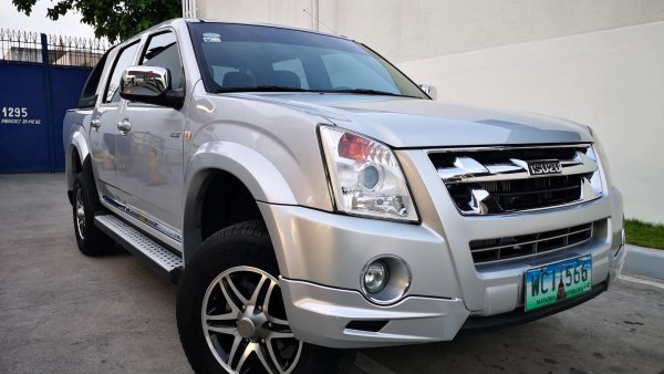 Mua bán Isuzu DMax 2013 giá 400 triệu  3104525