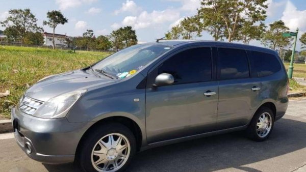 nissan grand livina 2011 price