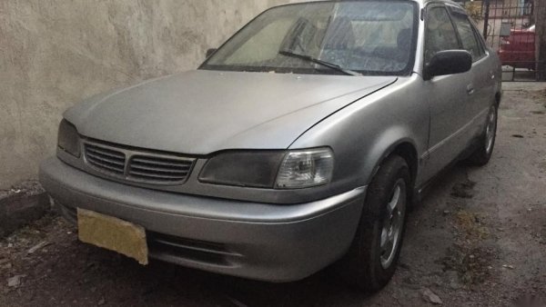 Silver Toyota Corolla 2000 Manual transmission best prices - Philippines