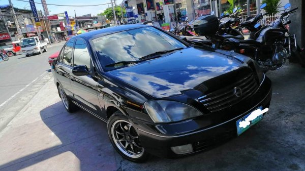 nissan sentra 2005 black