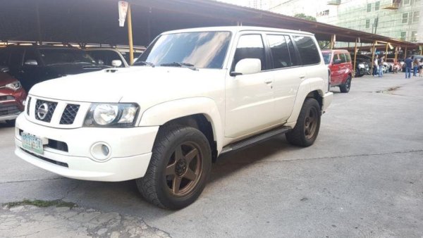 nissan patrol 2009 super safari