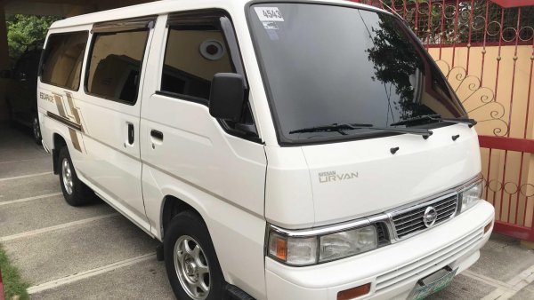 Nissan urvan escapade for sale hot sale second hand