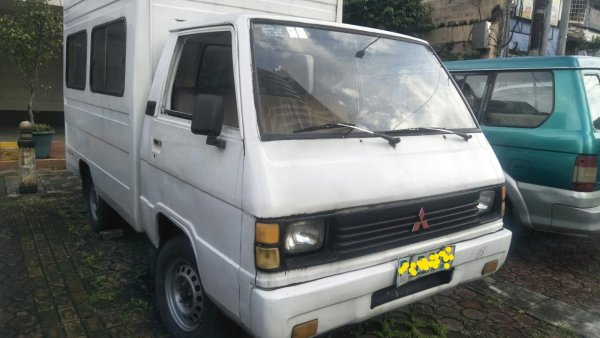 2nd hand mitsubishi l300 fb for sale