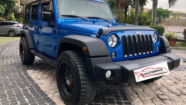 Used blue sale jeep wrangler