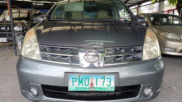 Wallet-friendly 2010 Nissan Grand Livina for Sale in Jan 2022