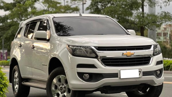 chevy trailblazer 2019 white