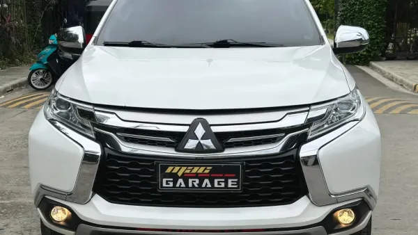 White Mitsubishi Pickup more than ₱750,001 White Mitsubishi Pickup more than ₱750,001