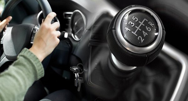 A step-by-step guide on how to drive a manual transmission