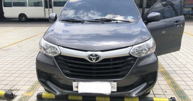 Sell Grey 2017 Toyota Avanza in Manila 759034