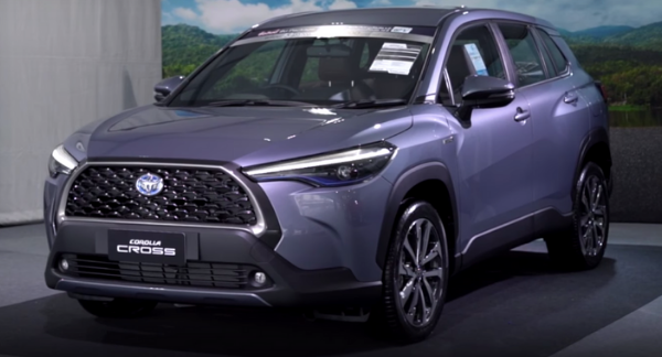 See the all-new Toyota Corolla Cross up close in this walkaround video