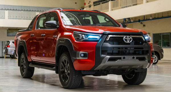 toyota-hilux-conquest-2-8-4x4-mt-price-in-the-philippines-specs-more-philkotse