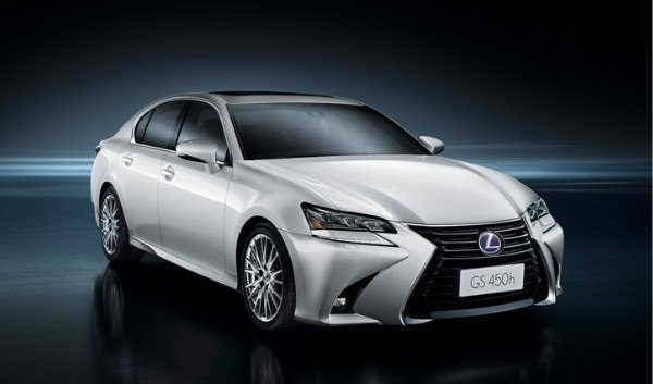 Lexus GS 450h front quarter philippines