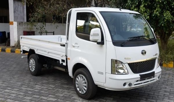 Tata Super Ace exterior Philippines