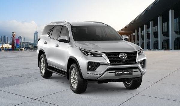 2021 Toyota Fortuner: Price in the Philippines, Promos, Specs & Reviews ...