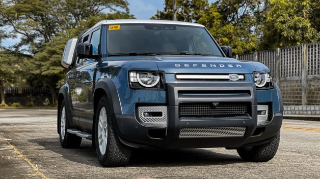 Land Rover Defender front exterior