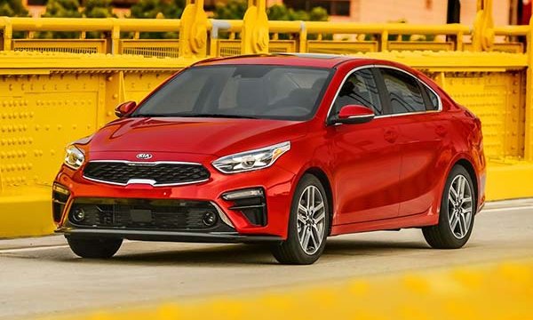 2022 4 door kia forte