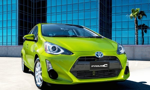 toyota prius c 2022 price