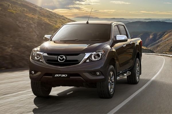 Mazda BT-50 2.2L 4X2 M/T With ₱150,000 Cash discount