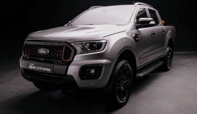 Ford Ranger Wildtrak 2.0 4x2 MT With ₱21,816 Low monthly