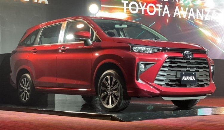 Toyota Avanza G CVT With ₱140,000 All-in Down payment