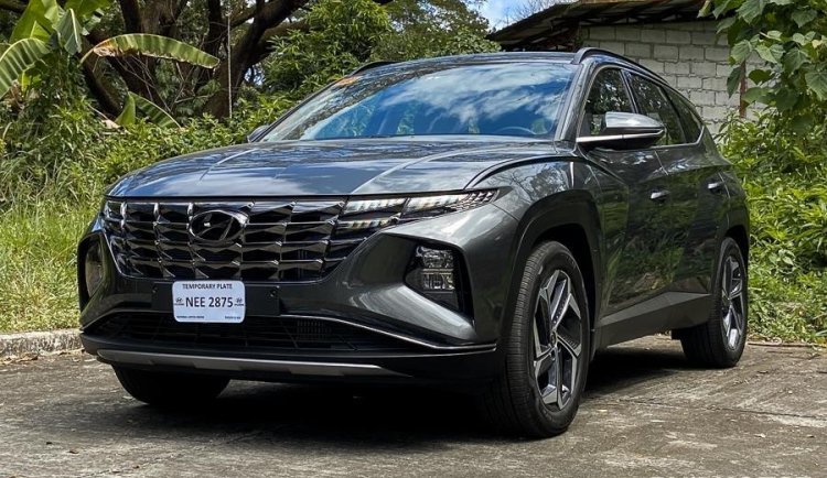 Hyundai Tucson 2.0L GLS GAS With ₱168,000 All-in Down payment