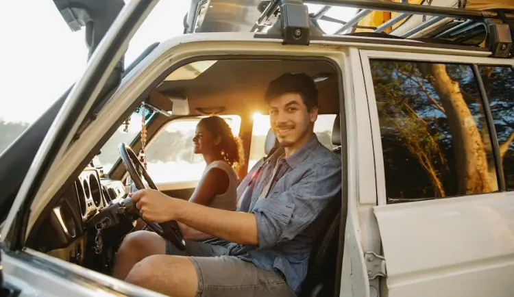 Motolite’s Essential Safety Guide: Smooth and Secure Travels This Valentine’s