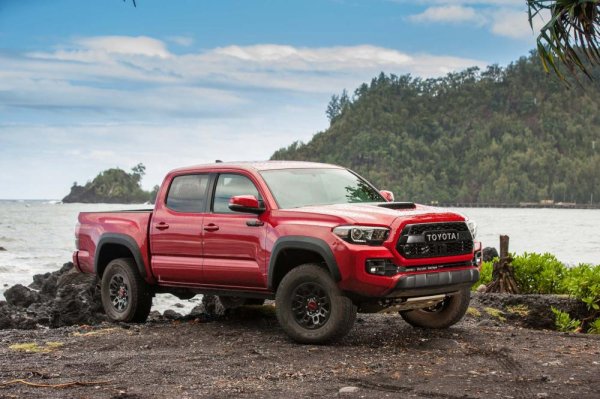 The vehicle with the best resale value in 2017 is Toyota Tacoma. Toyota Tacoma