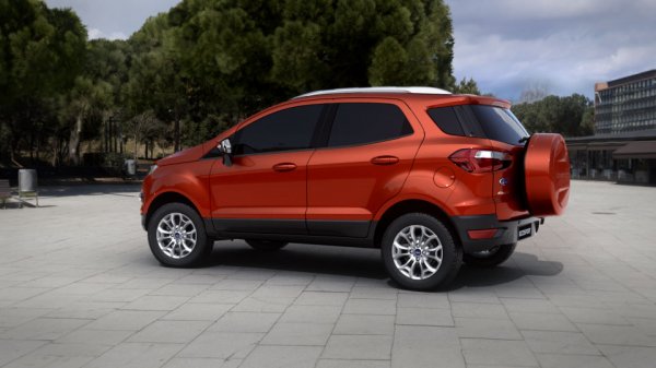 Ford EcoSport side view