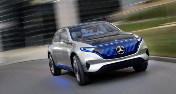 SUVs also take advantages of the space (especially the legroom) and the ground clearance that the sedans cannot afford Mercedes-Benz EQ