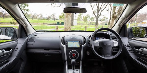 2016 Isuzu Mu-X interior with steering wheel, driving space