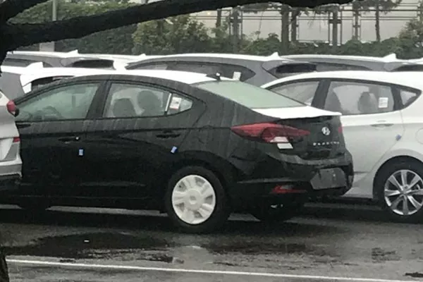Hyundai Elantra 2019 testing in Korea