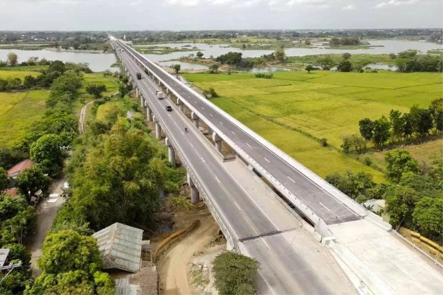 Plaridel bypass road in Bulacan