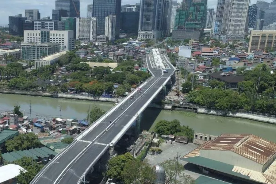 Kalayaan bridge 