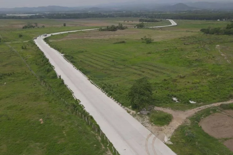 DPWH two new access roads to New Clark City