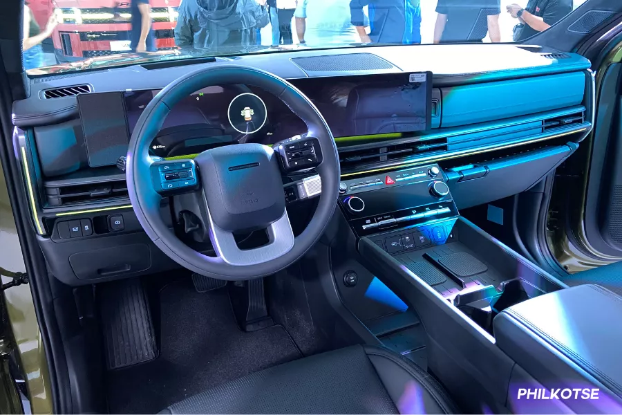 All-new Hyundai Santa Fe interior dashboard