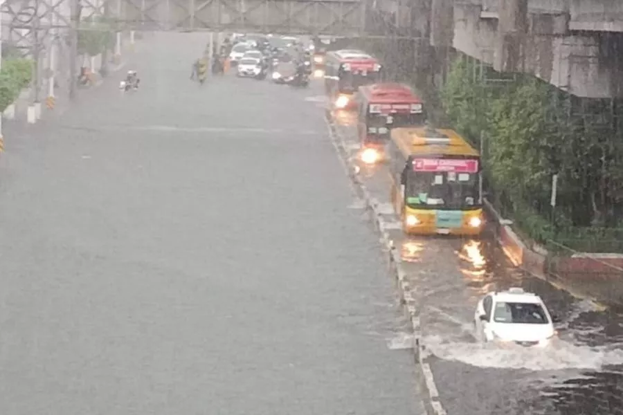 EDSA Santolan flood