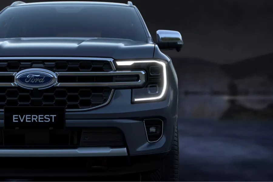 Next-gen Ford Everest headlights