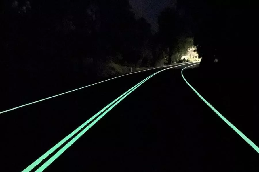 Glow-in-the-dark road markings