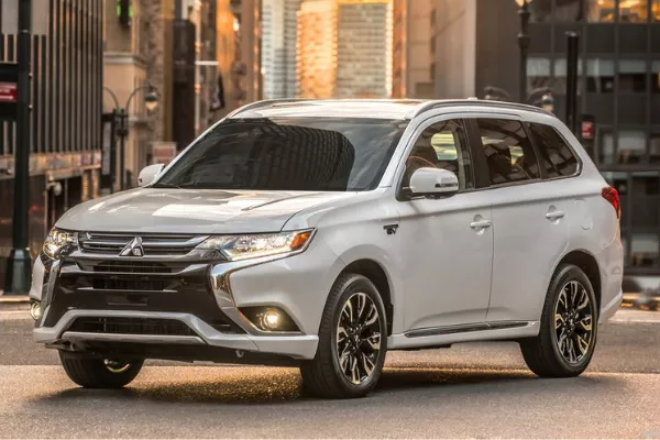 Mitsubishi Outlander PHEV