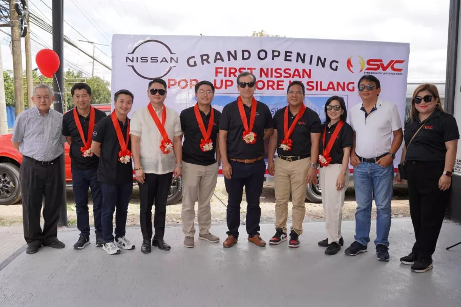 Nissan PH excutives and Cavite government officials at the inauguration of the brand's new pop-up showrooms