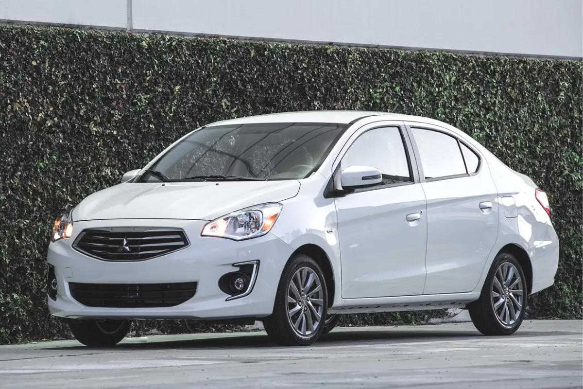 2021 Mitsubishi Mirage G4 front profile shot