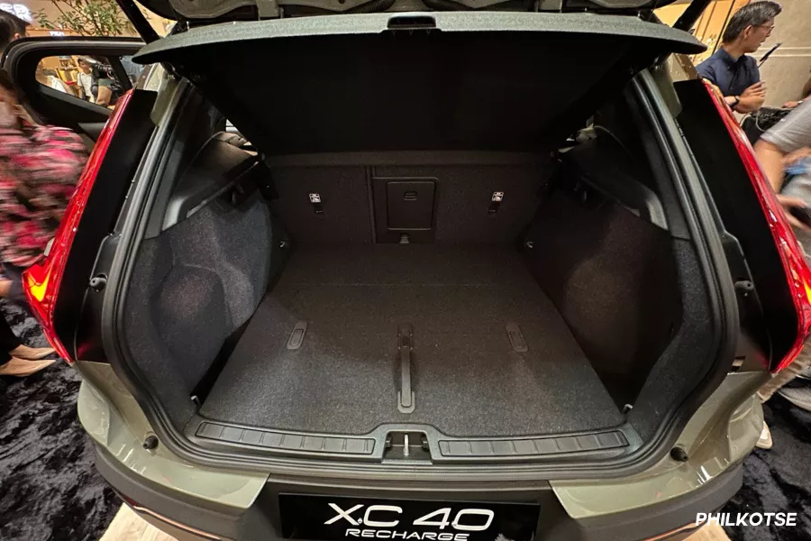 A picture of the XC40's trunk