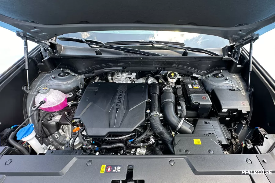 The top-spec trim uses a 2.5-liter turbocharged Smartstream gasoline engine
