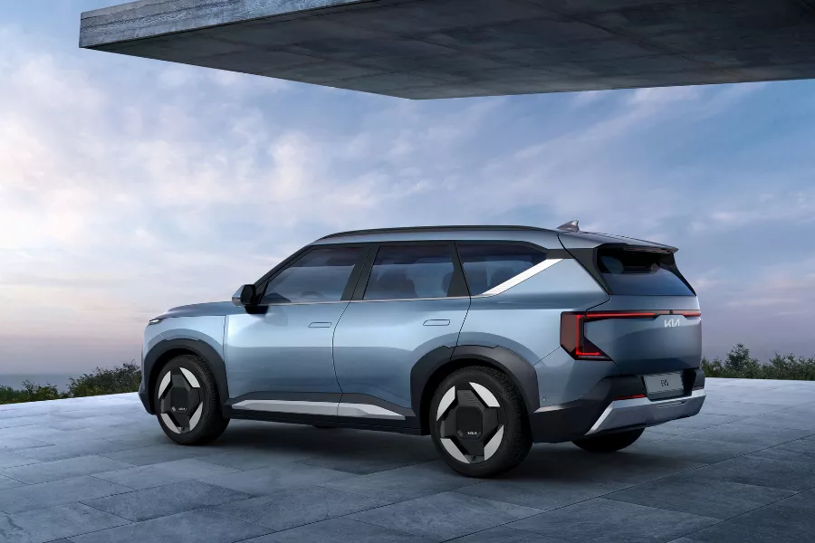 EV5 rear quarter shot