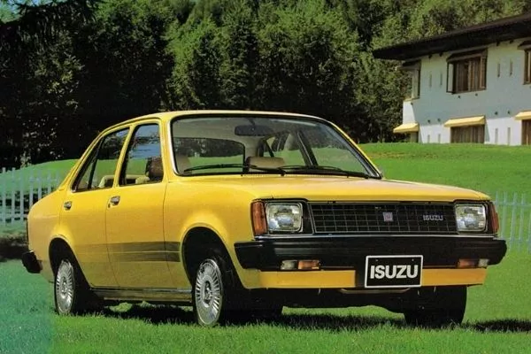 A picture of a yellow Isuzu Gemini.