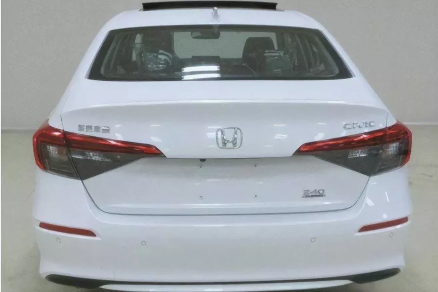 2022 Honda Civic leaked photo rear shot